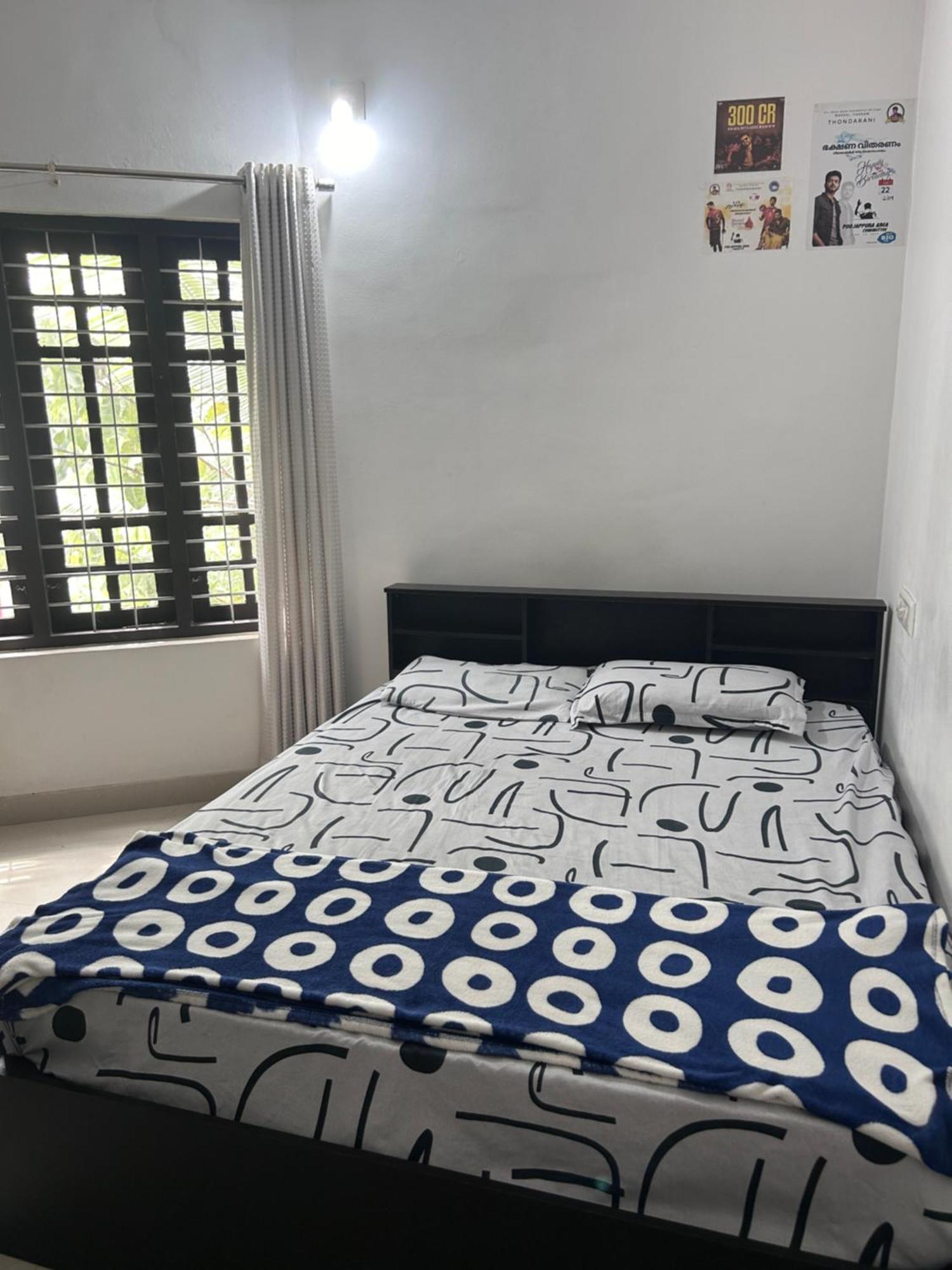 Chaithritha Ladies Homestay Thiruvananthapuram Exteriér fotografie