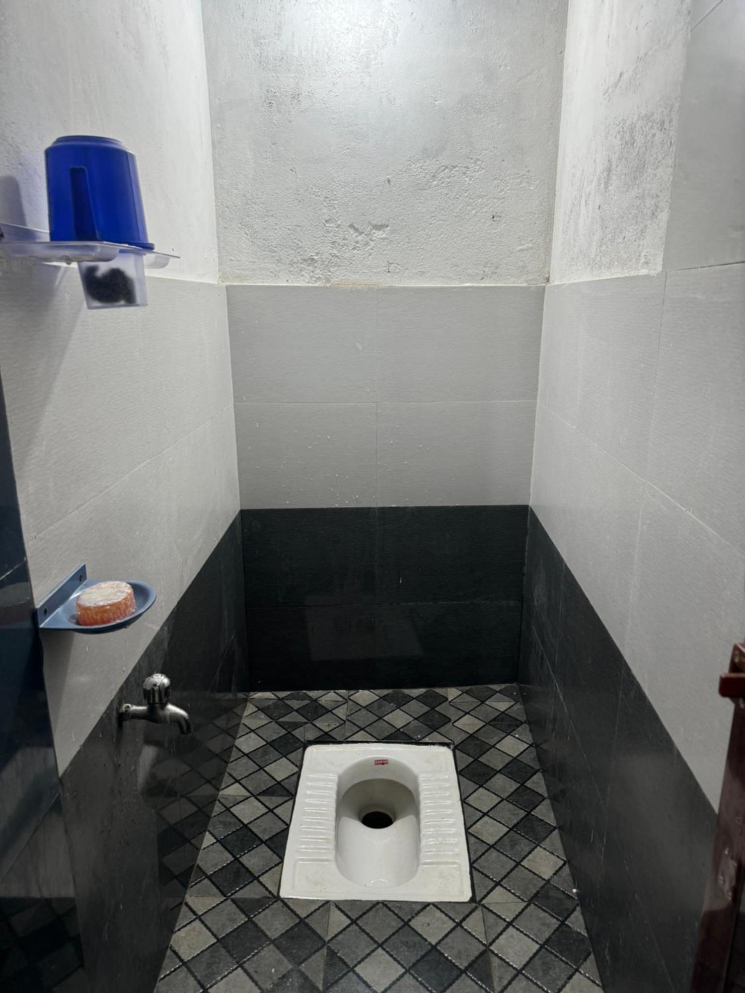Chaithritha Ladies Homestay Thiruvananthapuram Exteriér fotografie