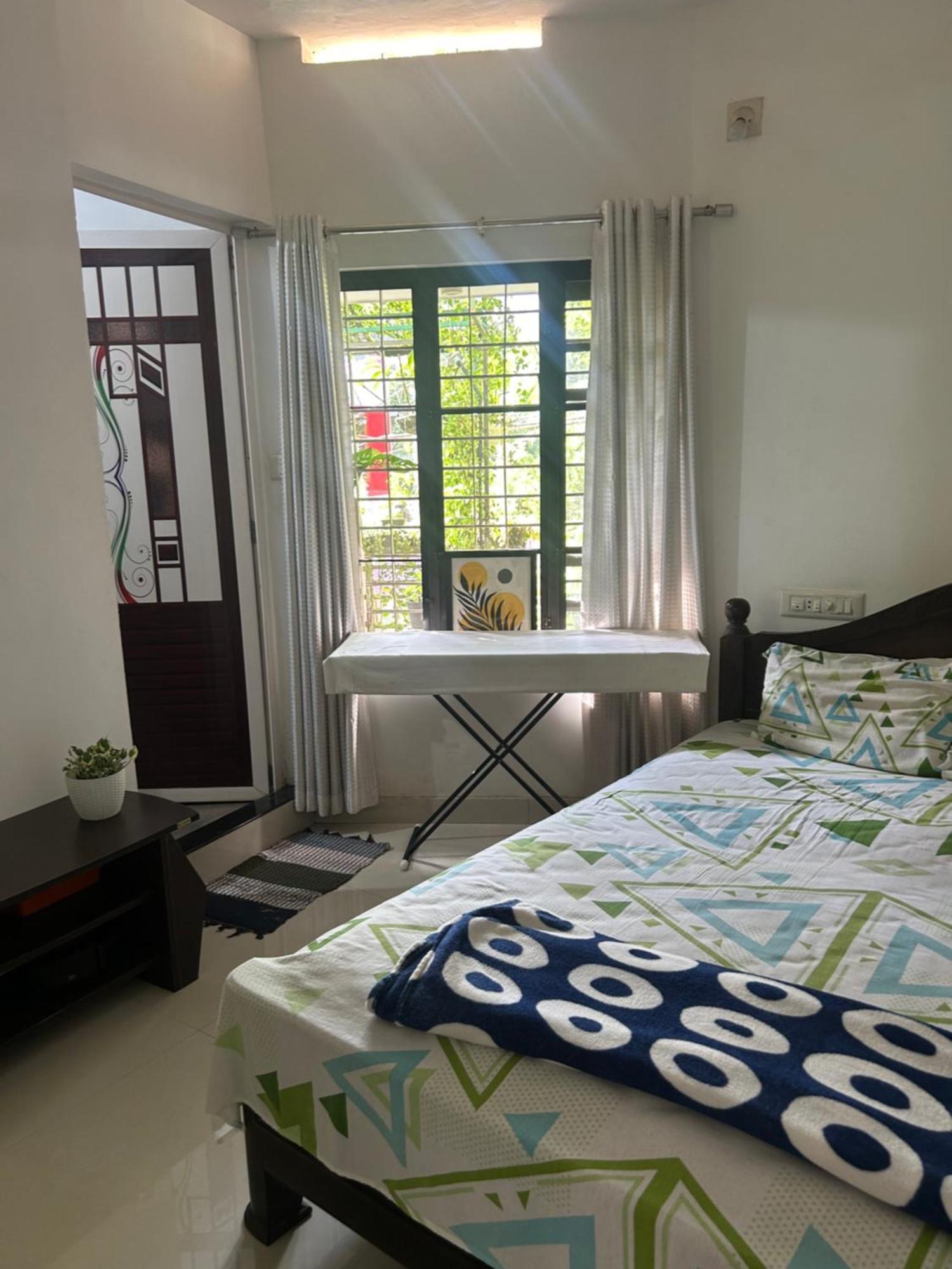 Chaithritha Ladies Homestay Thiruvananthapuram Exteriér fotografie